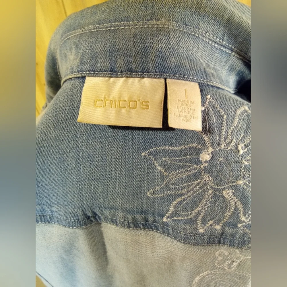 Jean jacket - Picture 3 of 4